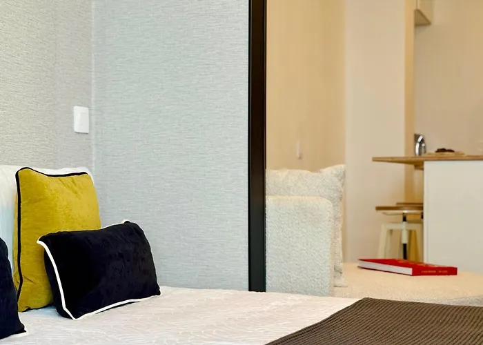 Canaryislandshost L Canteras