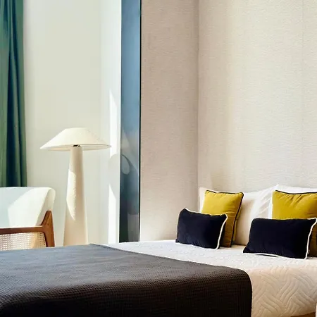 Canaryislandshost L Canteras